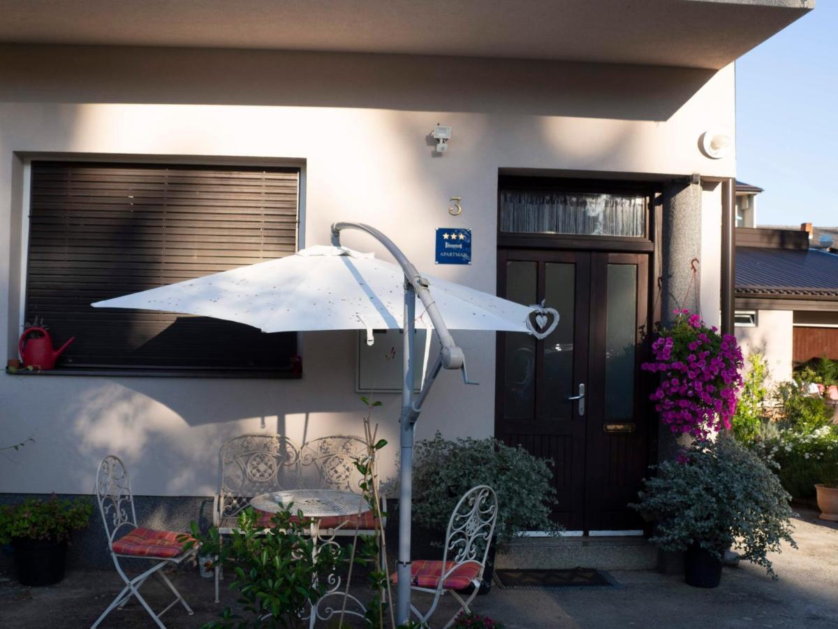 Apartment Dubovac 卡尔洛瓦茨 外观 照片